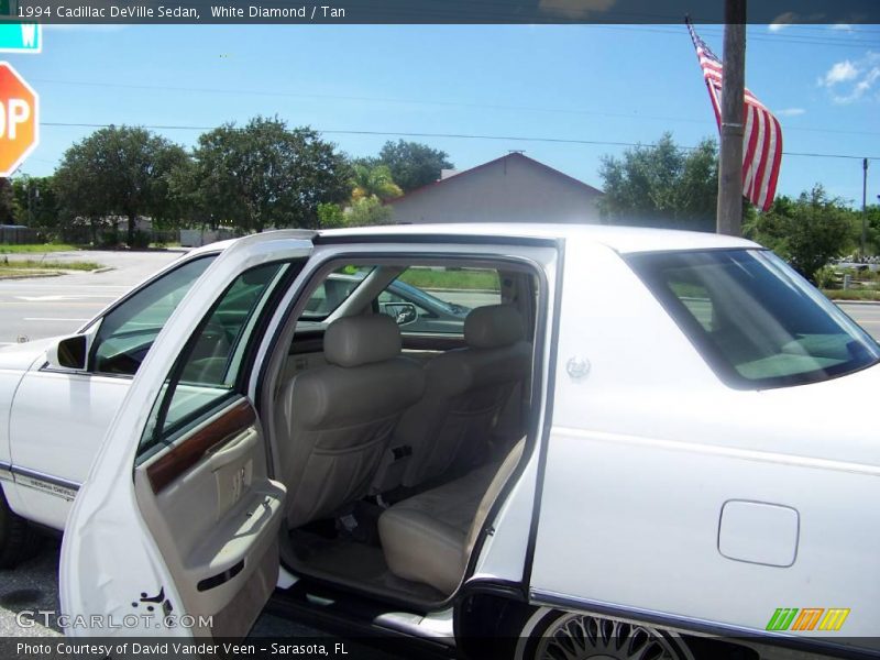White Diamond / Tan 1994 Cadillac DeVille Sedan