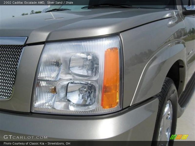 Silver Sand / Shale 2002 Cadillac Escalade AWD
