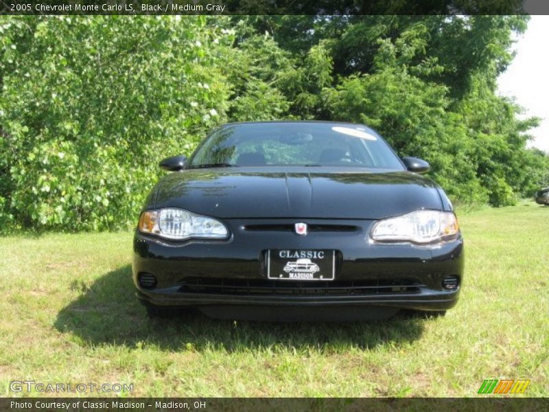 Black / Medium Gray 2005 Chevrolet Monte Carlo LS