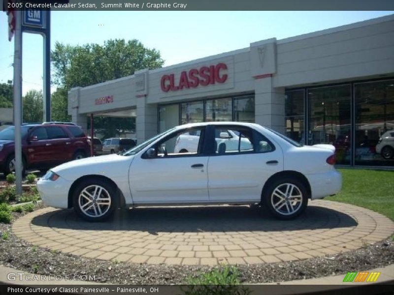 Summit White / Graphite Gray 2005 Chevrolet Cavalier Sedan