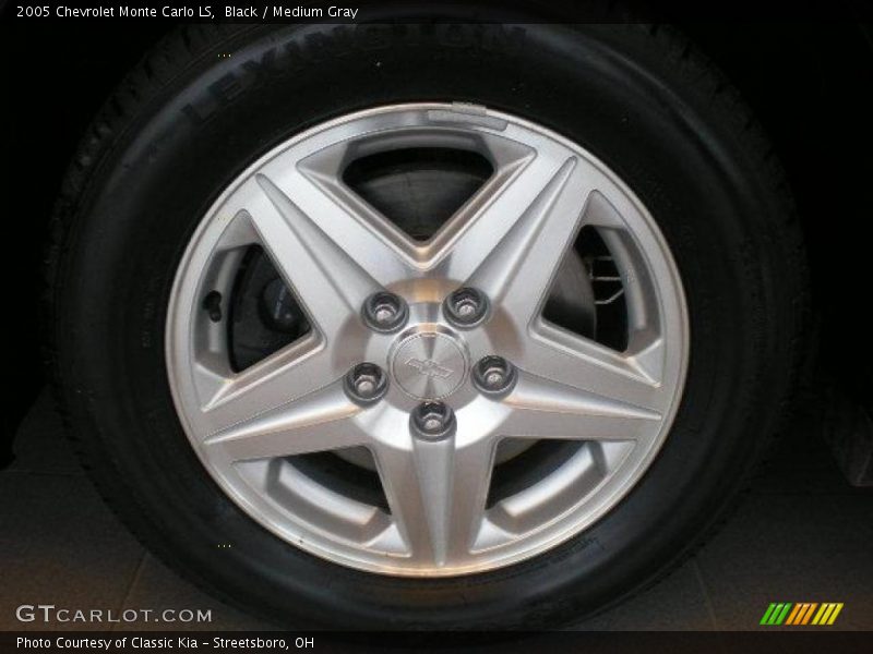 Black / Medium Gray 2005 Chevrolet Monte Carlo LS