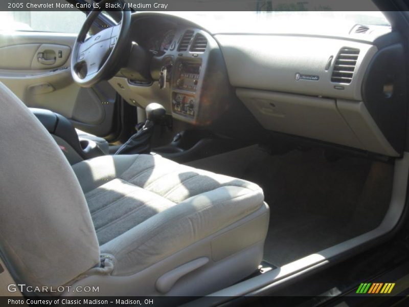 Black / Medium Gray 2005 Chevrolet Monte Carlo LS