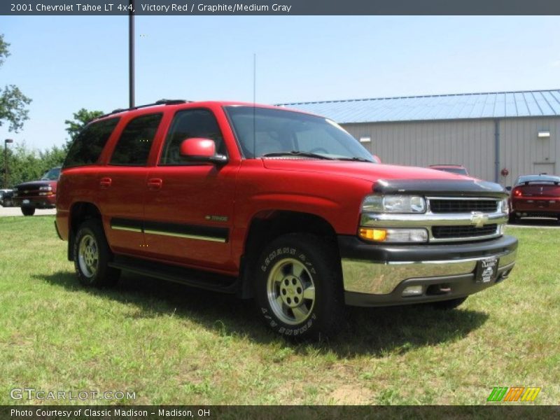 Victory Red / Graphite/Medium Gray 2001 Chevrolet Tahoe LT 4x4