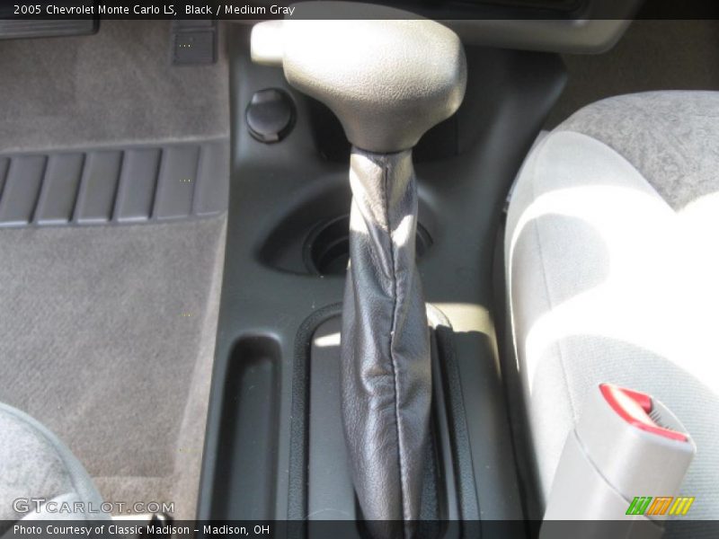 Black / Medium Gray 2005 Chevrolet Monte Carlo LS