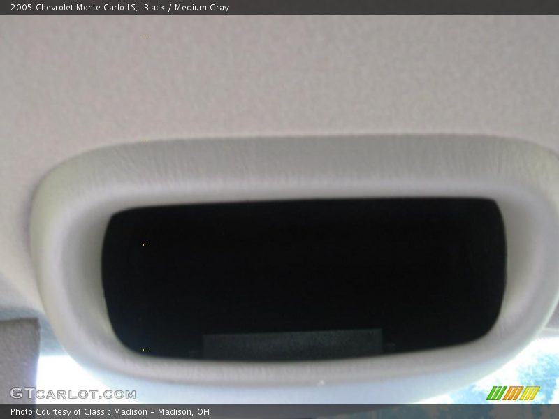 Black / Medium Gray 2005 Chevrolet Monte Carlo LS