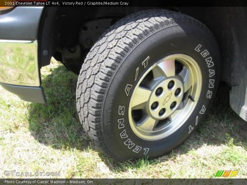 Victory Red / Graphite/Medium Gray 2001 Chevrolet Tahoe LT 4x4