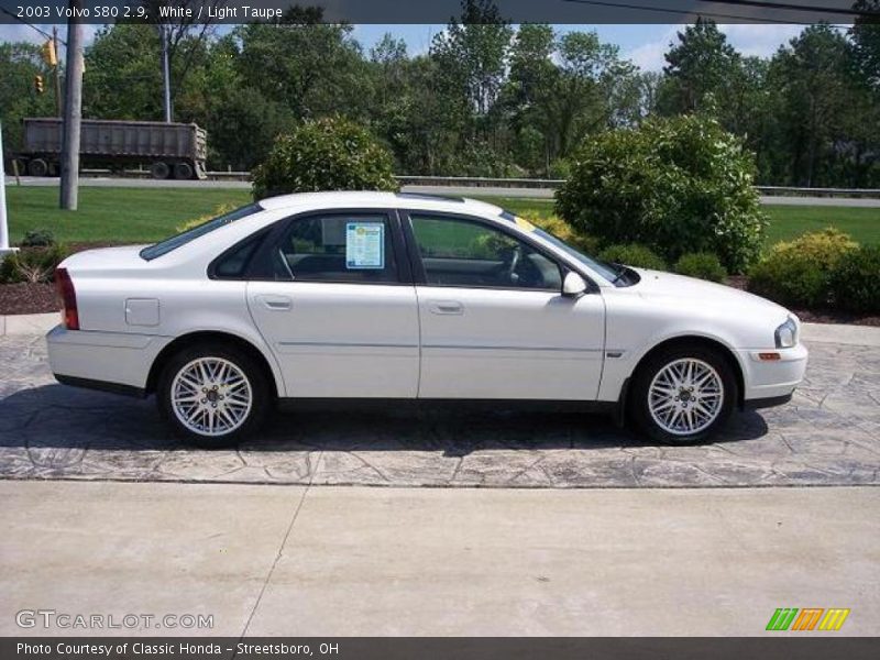 White / Light Taupe 2003 Volvo S80 2.9