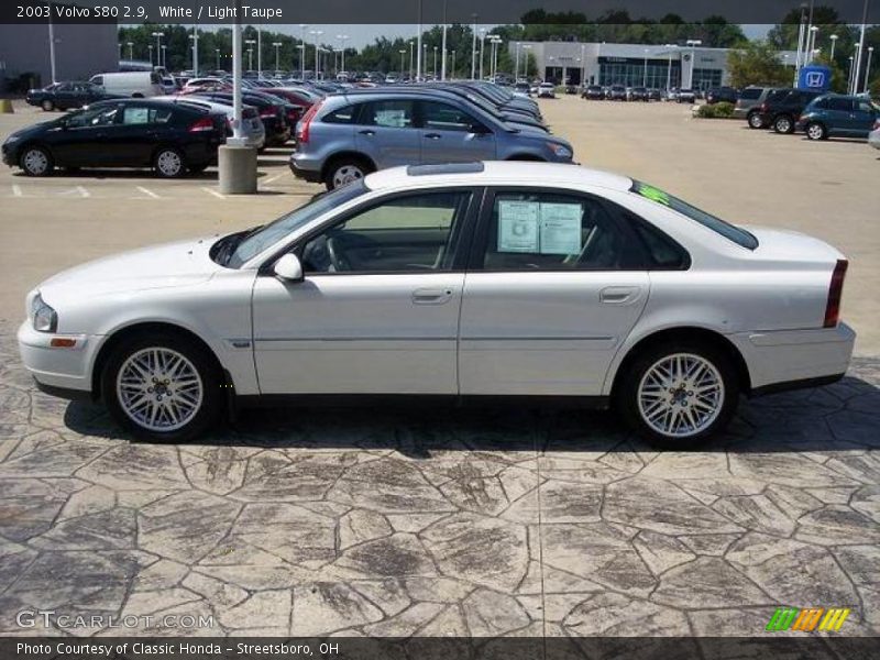 White / Light Taupe 2003 Volvo S80 2.9
