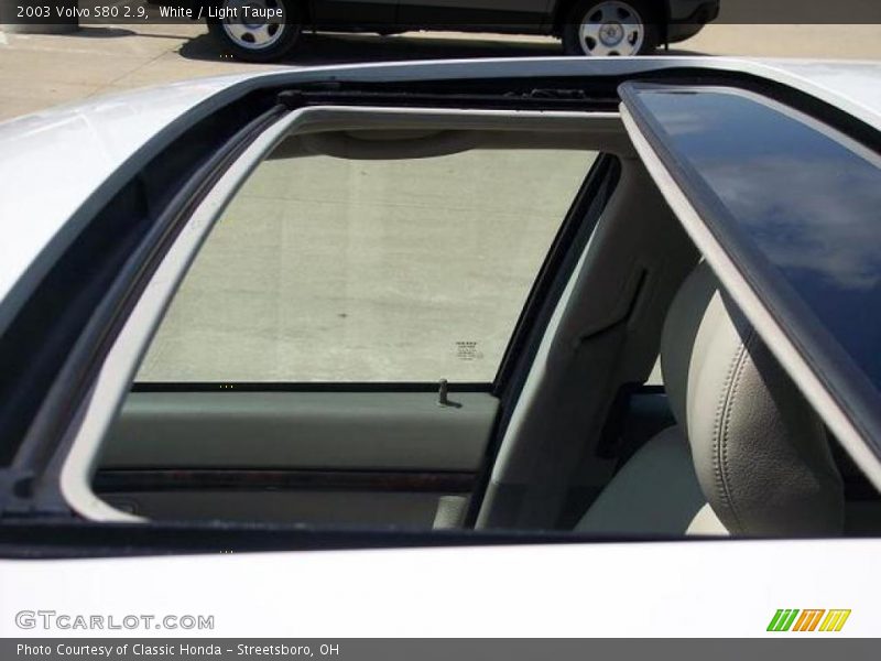 White / Light Taupe 2003 Volvo S80 2.9