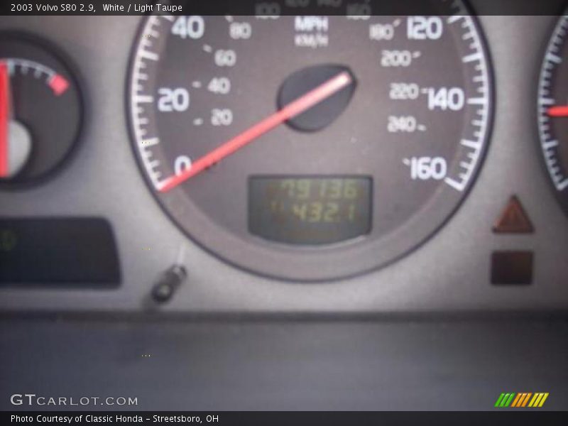 White / Light Taupe 2003 Volvo S80 2.9