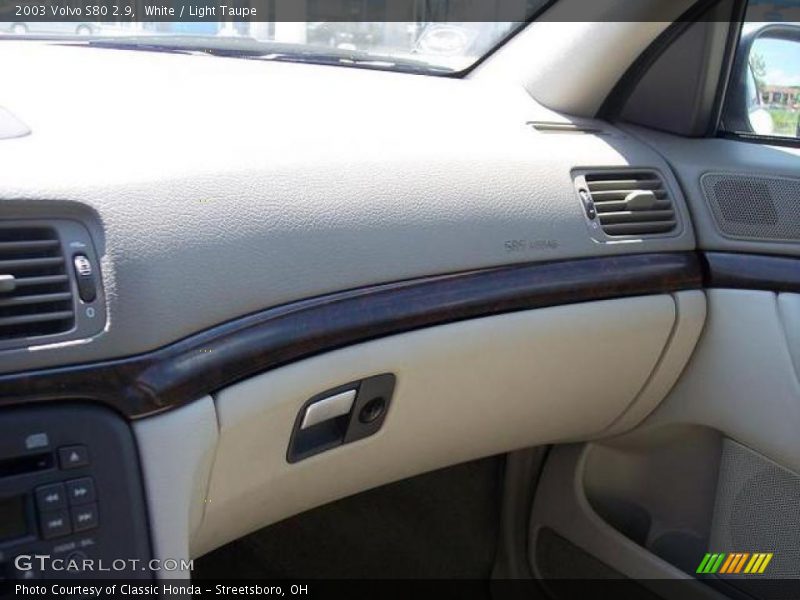 White / Light Taupe 2003 Volvo S80 2.9
