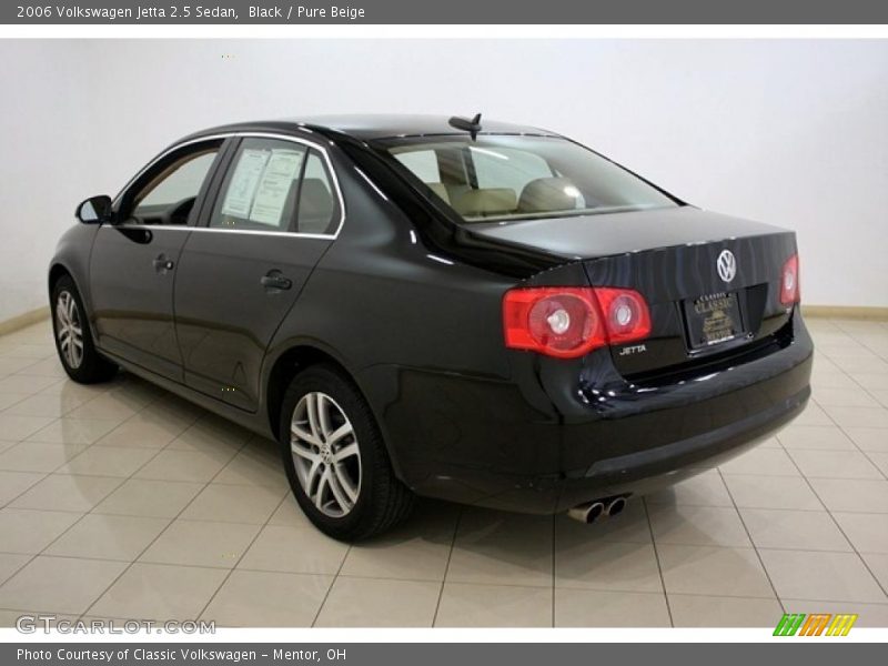 Black / Pure Beige 2006 Volkswagen Jetta 2.5 Sedan