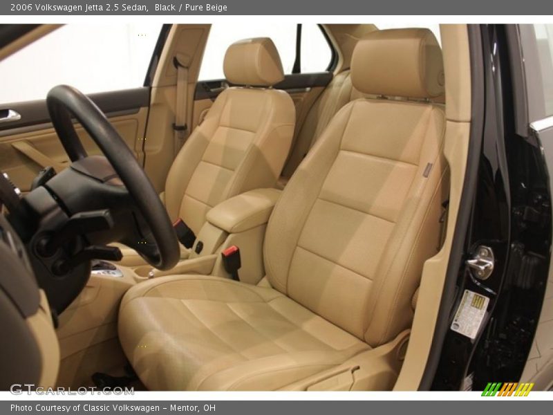 Black / Pure Beige 2006 Volkswagen Jetta 2.5 Sedan