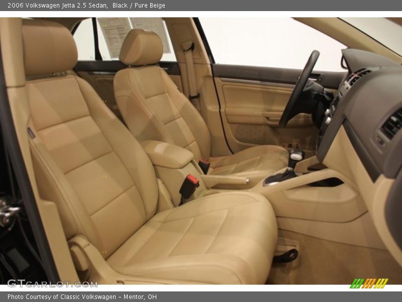 Black / Pure Beige 2006 Volkswagen Jetta 2.5 Sedan