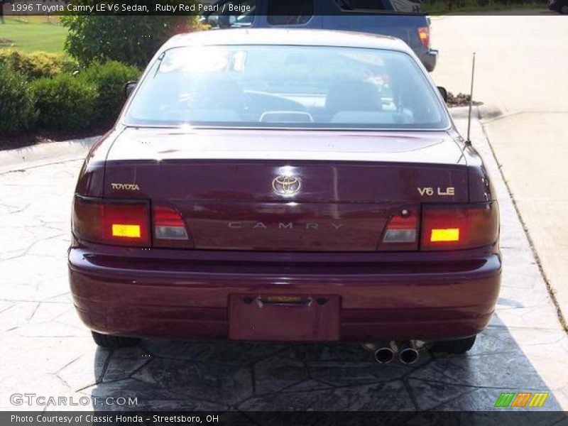 Ruby Red Pearl / Beige 1996 Toyota Camry LE V6 Sedan