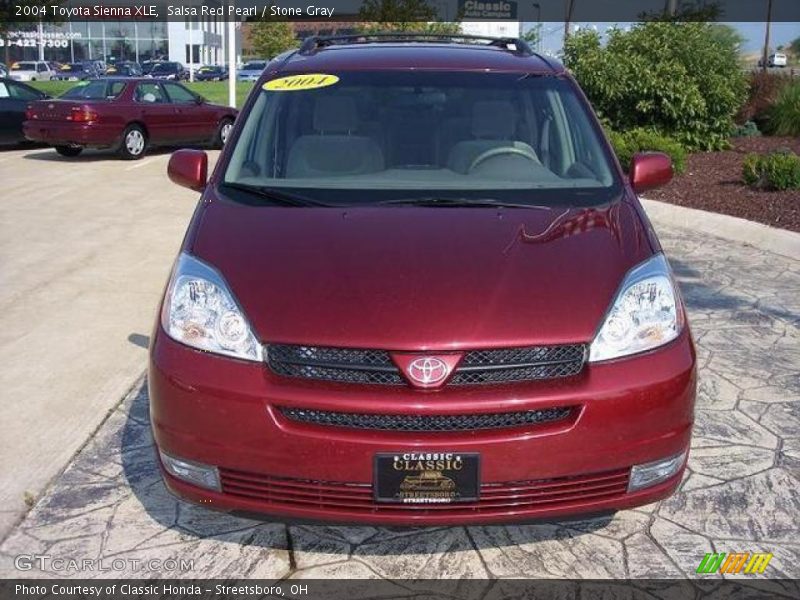 Salsa Red Pearl / Stone Gray 2004 Toyota Sienna XLE