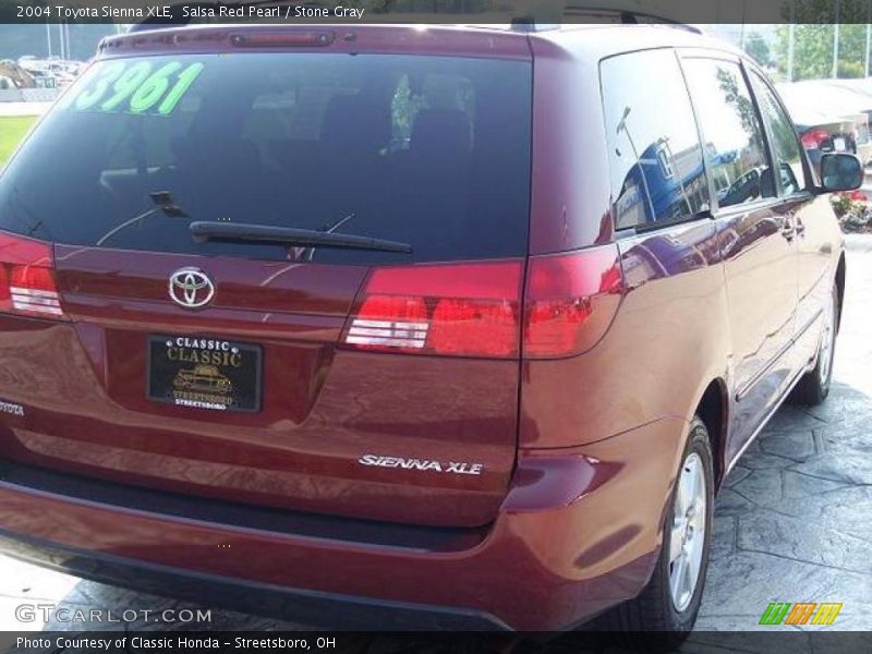 Salsa Red Pearl / Stone Gray 2004 Toyota Sienna XLE