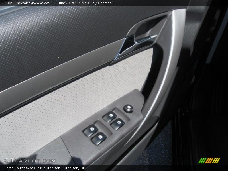 Black Granite Metallic / Charcoal 2009 Chevrolet Aveo Aveo5 LT