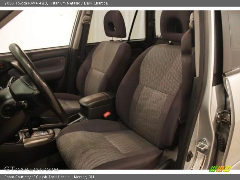 Titanium Metallic / Dark Charcoal 2005 Toyota RAV4 4WD