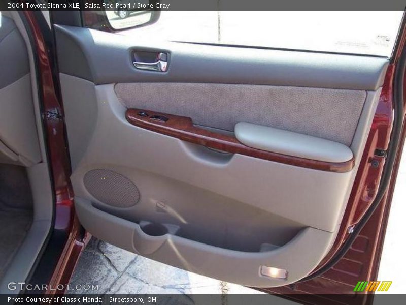 Salsa Red Pearl / Stone Gray 2004 Toyota Sienna XLE