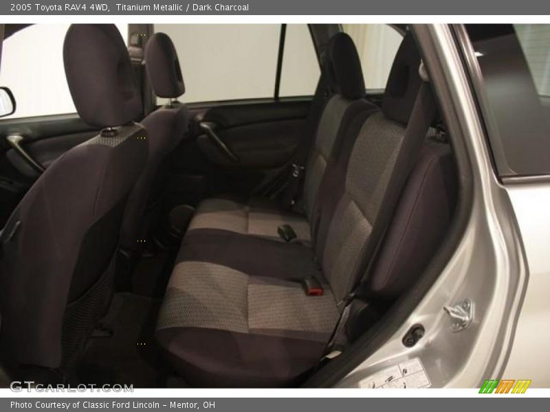 Titanium Metallic / Dark Charcoal 2005 Toyota RAV4 4WD