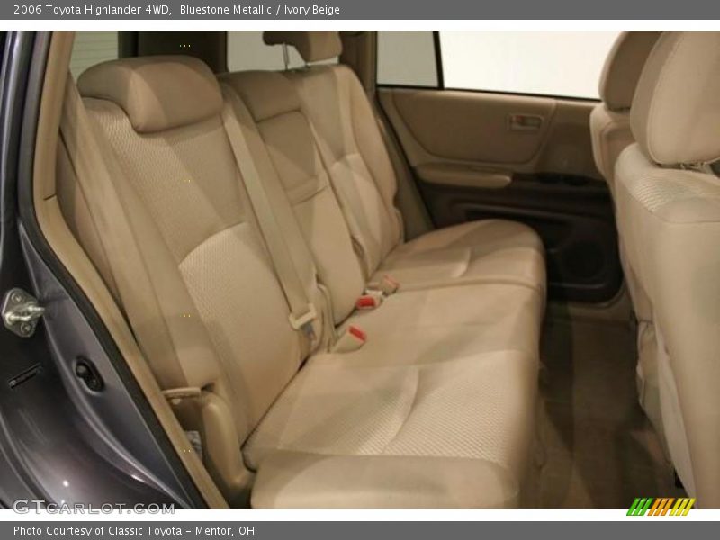 Bluestone Metallic / Ivory Beige 2006 Toyota Highlander 4WD