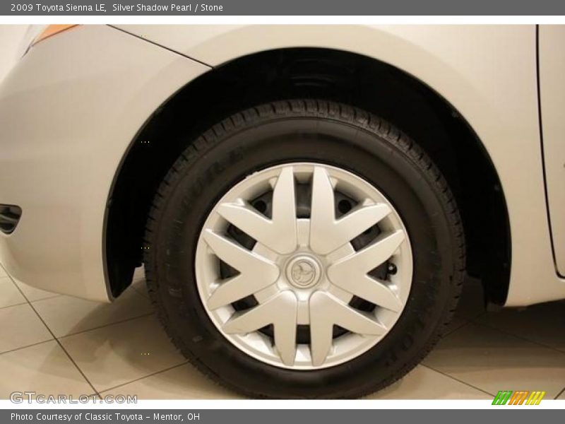 Silver Shadow Pearl / Stone 2009 Toyota Sienna LE