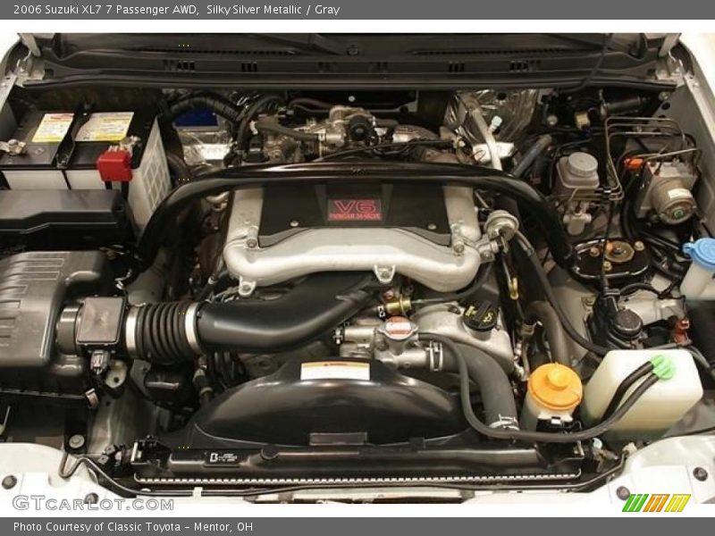 Silky Silver Metallic / Gray 2006 Suzuki XL7 7 Passenger AWD