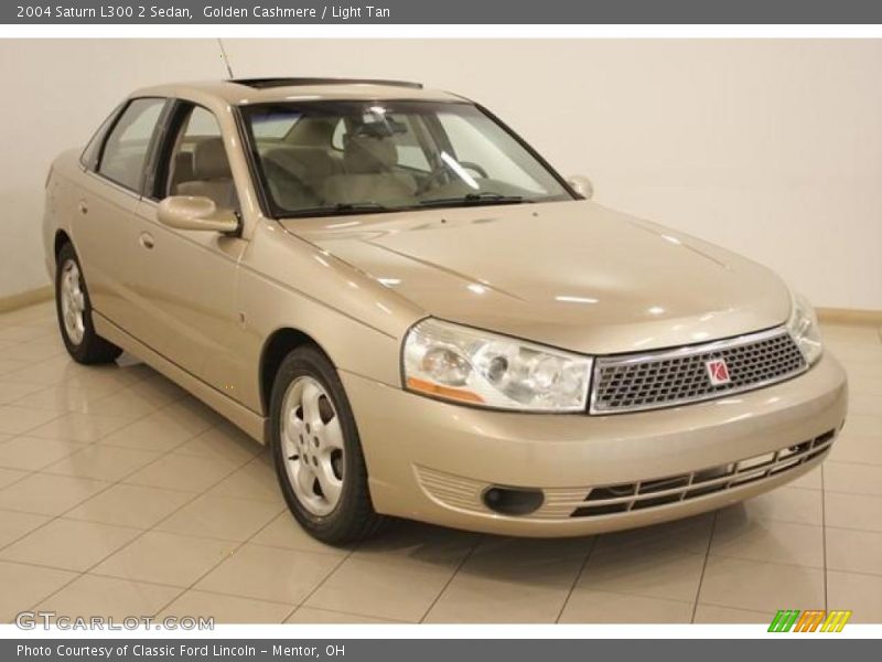 Golden Cashmere / Light Tan 2004 Saturn L300 2 Sedan