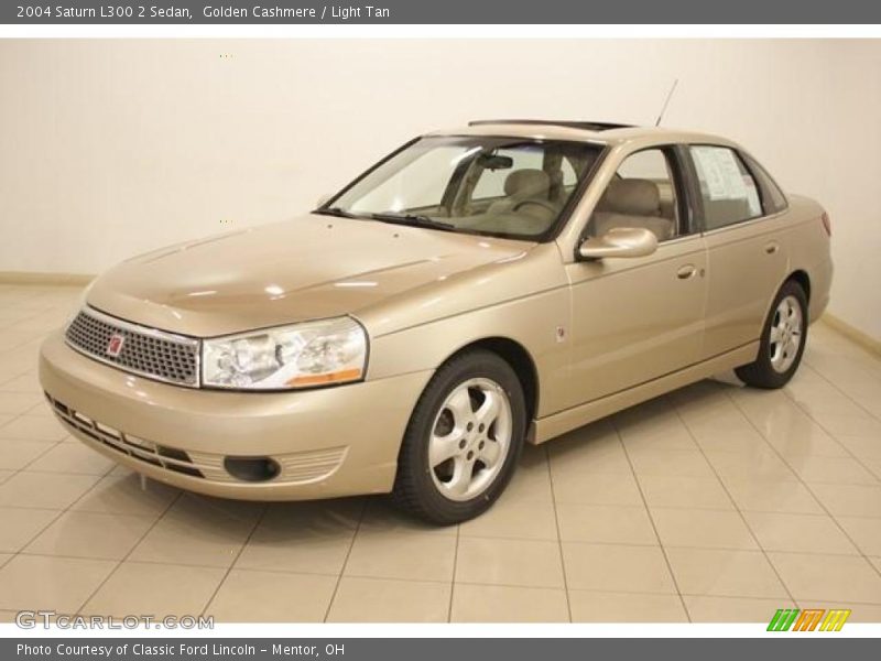 Golden Cashmere / Light Tan 2004 Saturn L300 2 Sedan