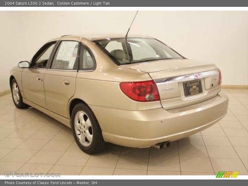 Golden Cashmere / Light Tan 2004 Saturn L300 2 Sedan