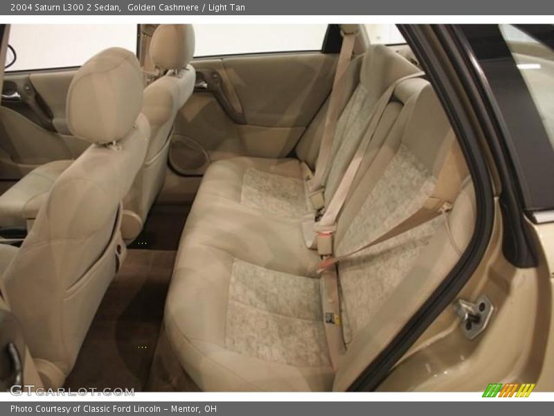 Golden Cashmere / Light Tan 2004 Saturn L300 2 Sedan
