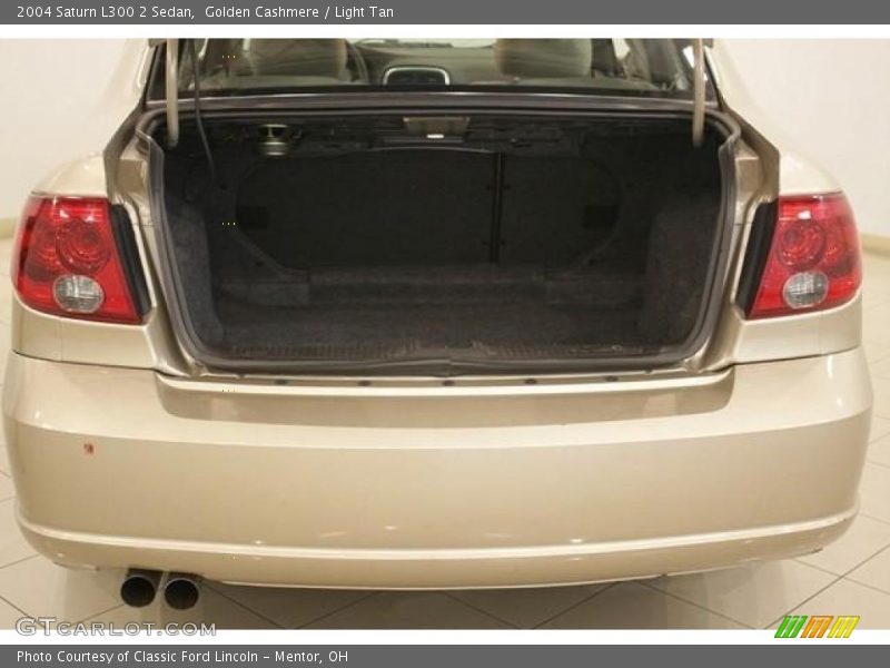 Golden Cashmere / Light Tan 2004 Saturn L300 2 Sedan