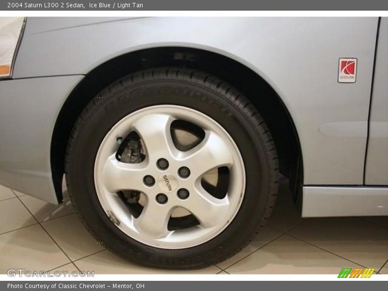 Ice Blue / Light Tan 2004 Saturn L300 2 Sedan