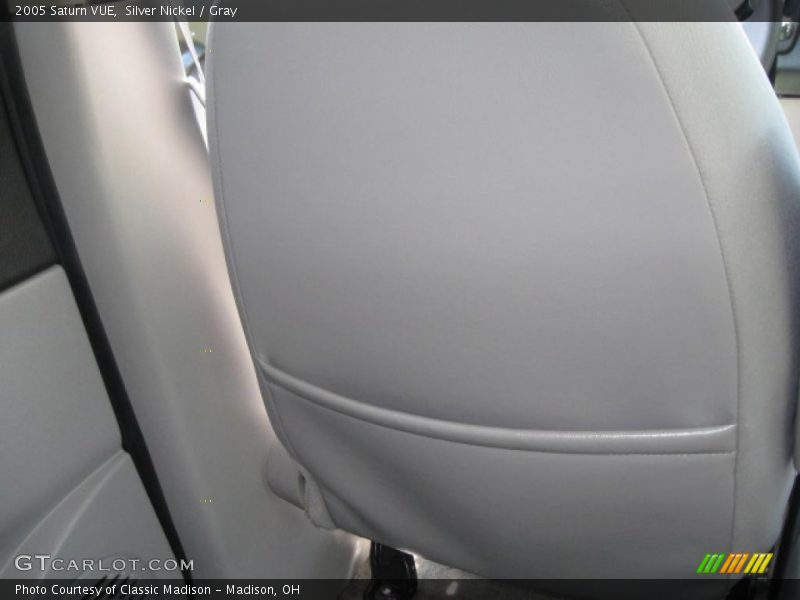 Silver Nickel / Gray 2005 Saturn VUE