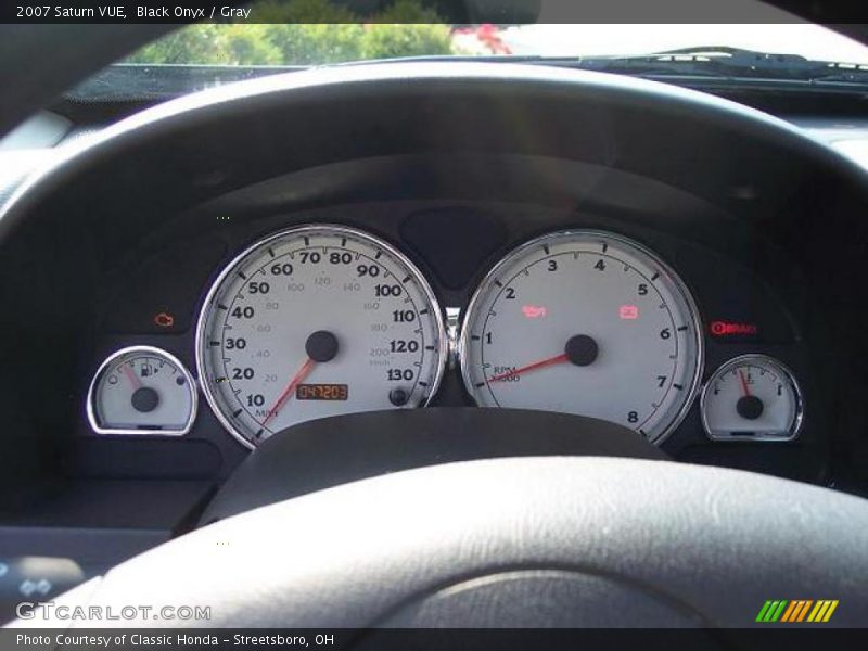 Black Onyx / Gray 2007 Saturn VUE