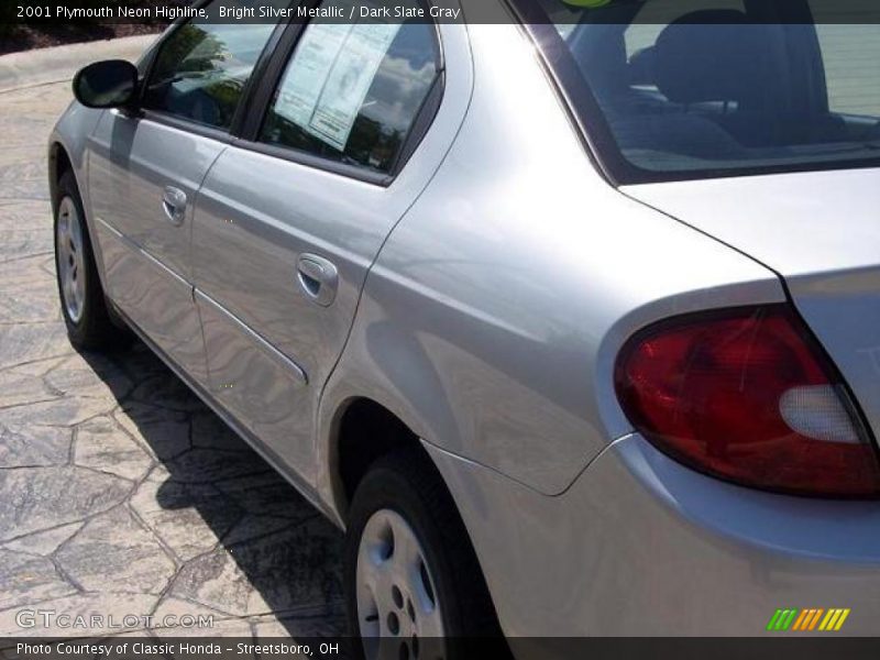Bright Silver Metallic / Dark Slate Gray 2001 Plymouth Neon Highline