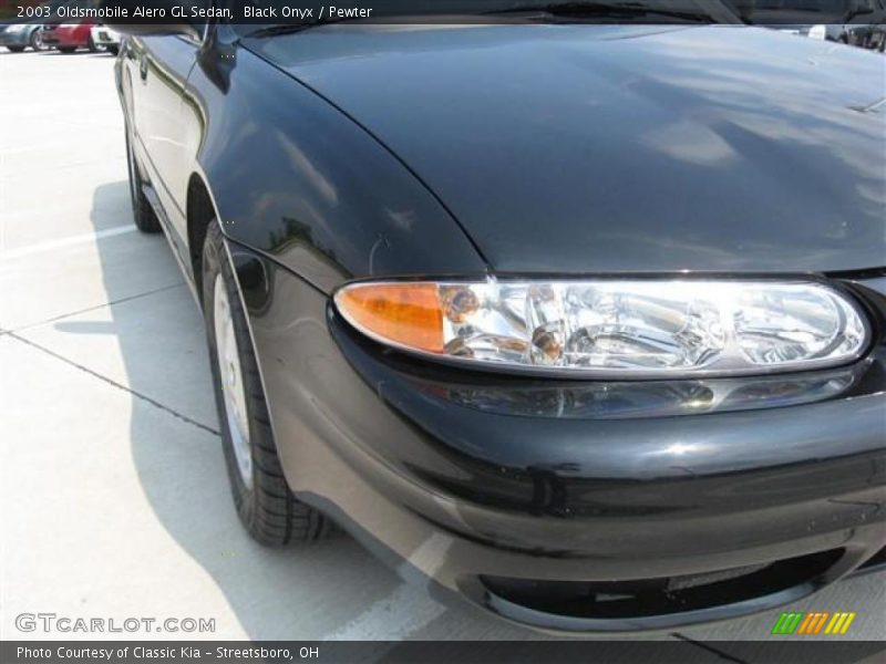 Black Onyx / Pewter 2003 Oldsmobile Alero GL Sedan