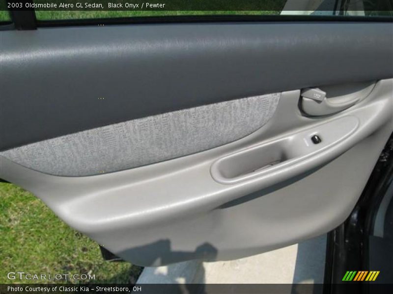 Black Onyx / Pewter 2003 Oldsmobile Alero GL Sedan