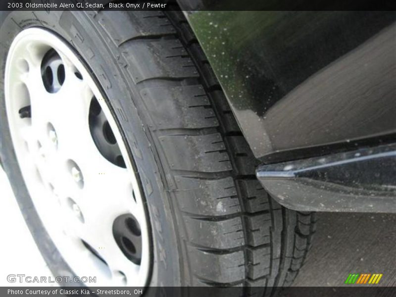 Black Onyx / Pewter 2003 Oldsmobile Alero GL Sedan