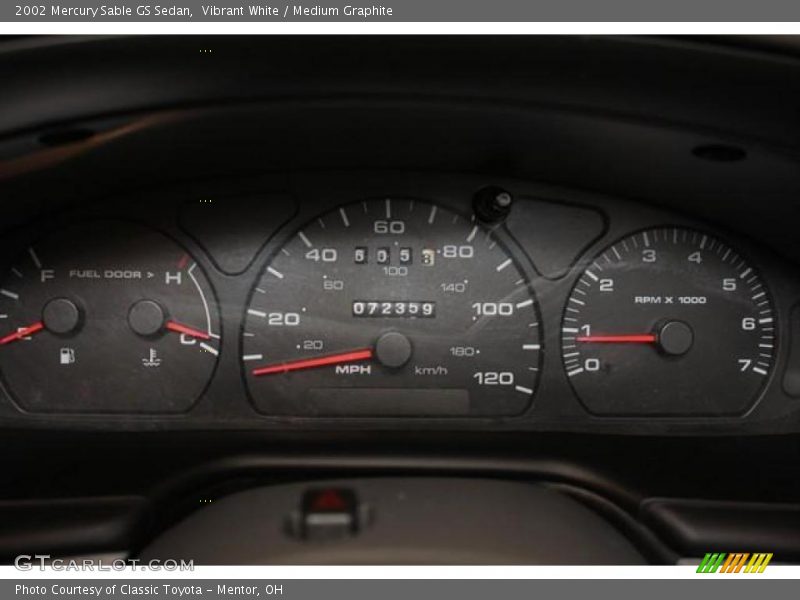 Vibrant White / Medium Graphite 2002 Mercury Sable GS Sedan