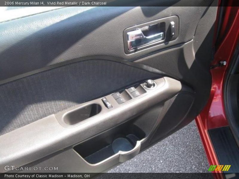 Vivid Red Metallic / Dark Charcoal 2006 Mercury Milan I4