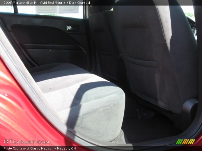 Vivid Red Metallic / Dark Charcoal 2006 Mercury Milan I4