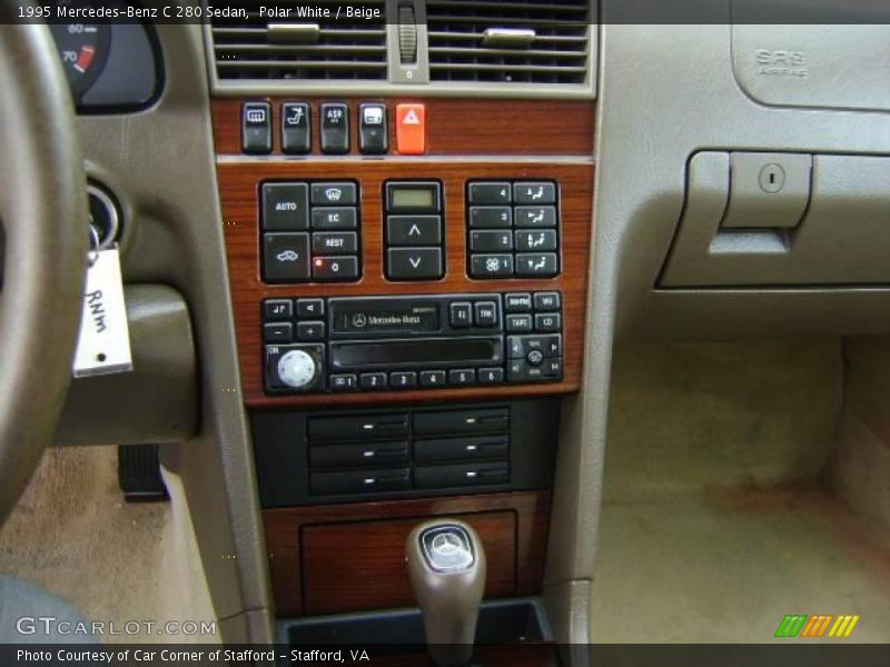 Polar White / Beige 1995 Mercedes-Benz C 280 Sedan