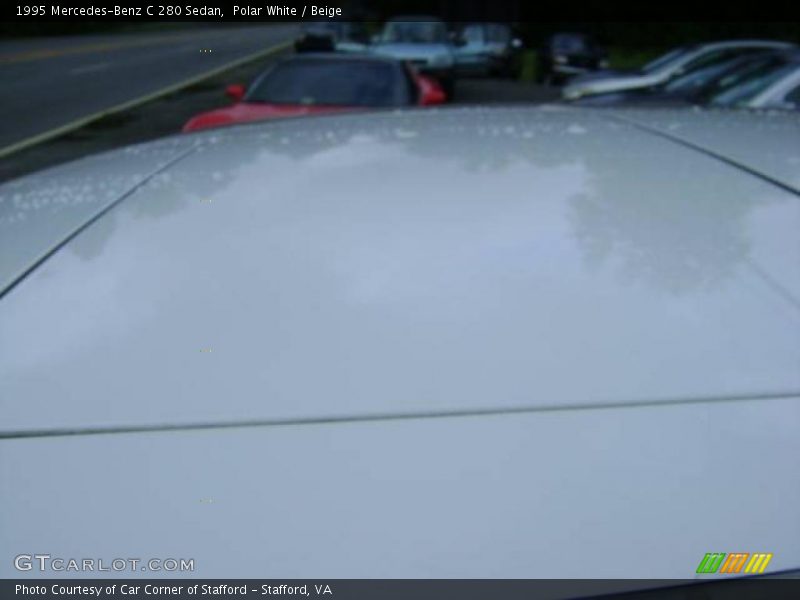 Polar White / Beige 1995 Mercedes-Benz C 280 Sedan