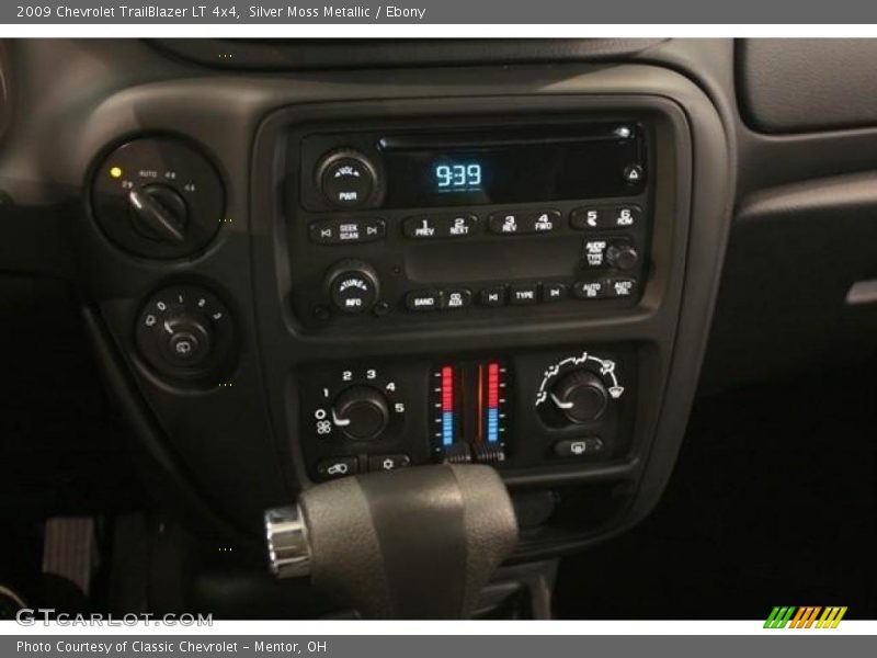 Silver Moss Metallic / Ebony 2009 Chevrolet TrailBlazer LT 4x4