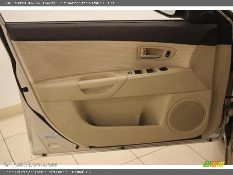 Shimmering Sand Metallic / Beige 2005 Mazda MAZDA3 i Sedan