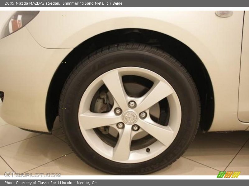 Shimmering Sand Metallic / Beige 2005 Mazda MAZDA3 i Sedan