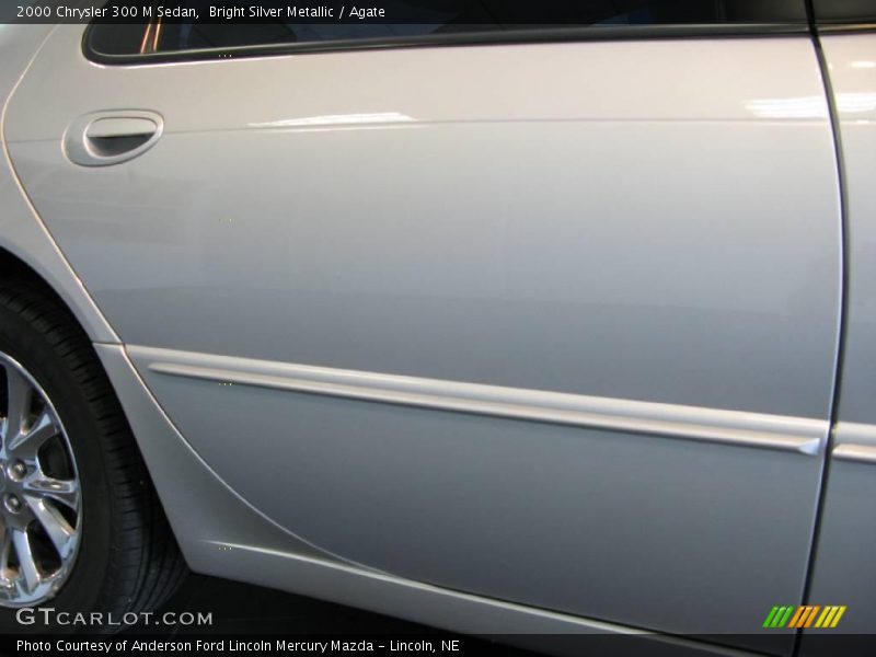 Bright Silver Metallic / Agate 2000 Chrysler 300 M Sedan