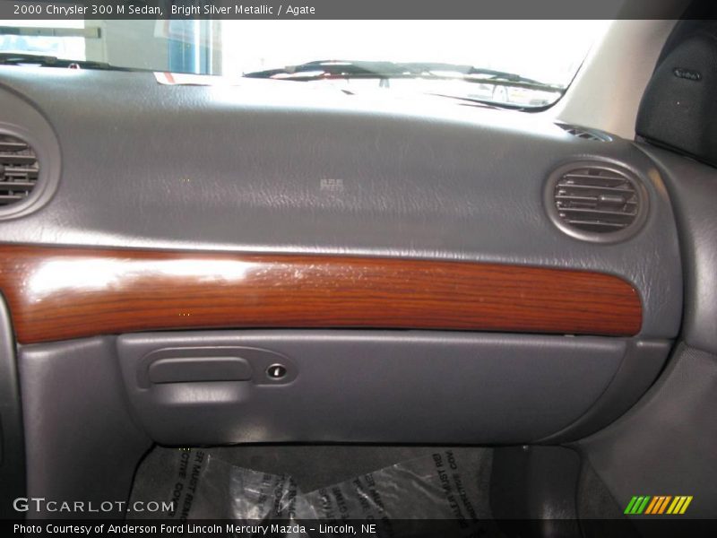 Bright Silver Metallic / Agate 2000 Chrysler 300 M Sedan